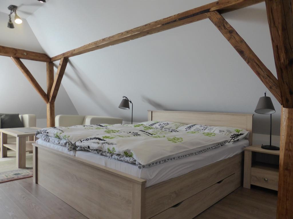 Tuendergyoengye Apartmanhaz Zirc Exterior foto